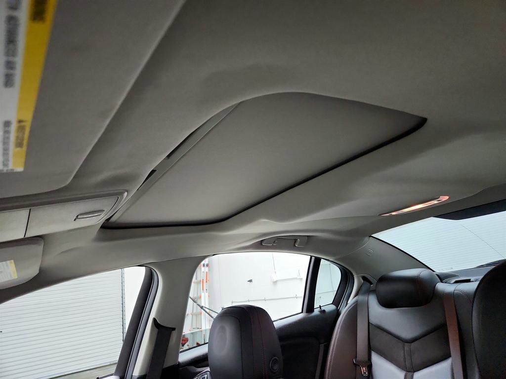 Used 2015 Chevrolet SS RWD image 15