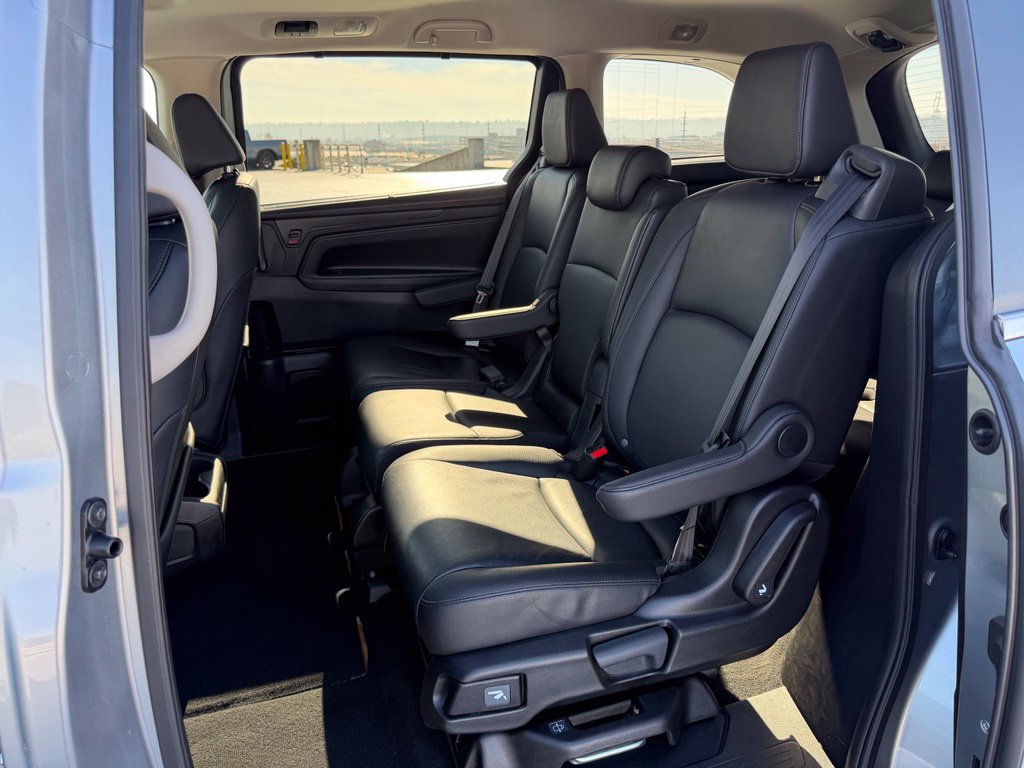 Used 2025 Honda Odyssey EX-L image 12