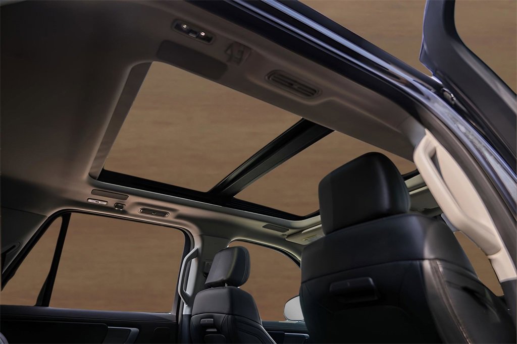 Used 2025 Ford Expedition Max Platinum w/ Driver's Package image 33