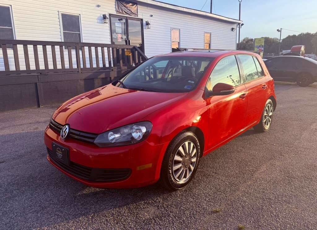 Used 2010 Volkswagen Golf 4-Door