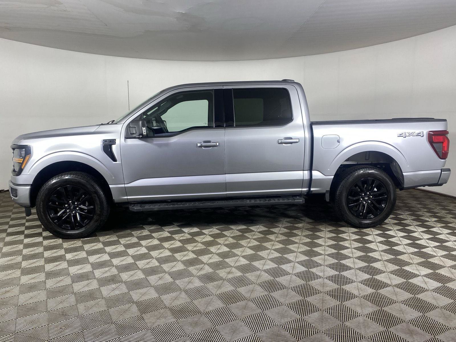 New 2026 Ford F150 XLT w/ Equipment Group 302A MID AWD/4WD image 31