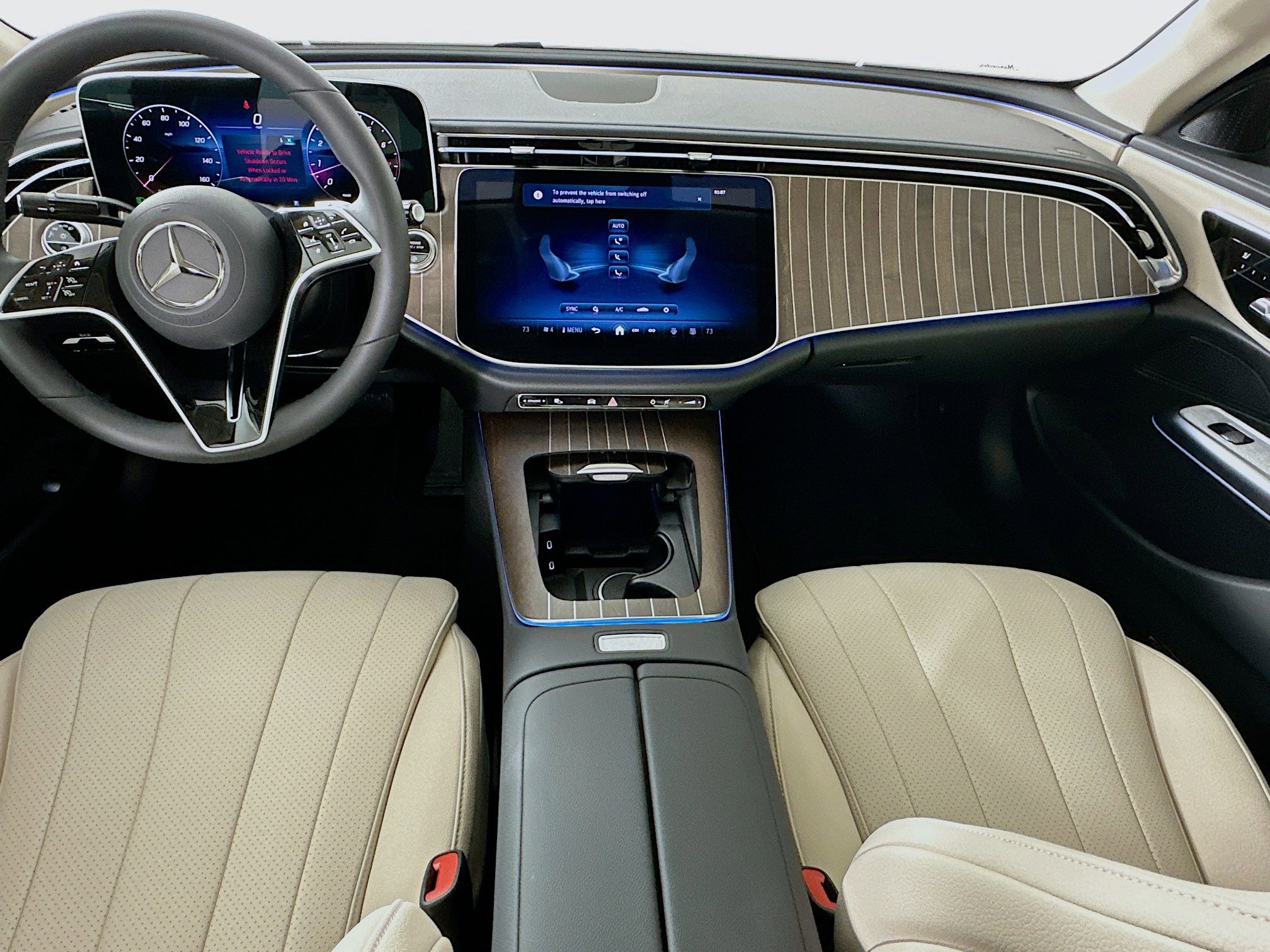 Certified 2025 Mercedes-Benz E 350 4MATIC Sedan image 28