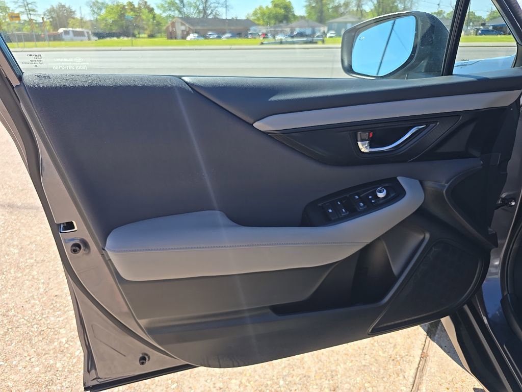 Certified 2025 Subaru Outback Premium image 40