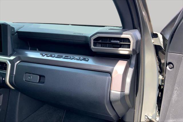 Certified 2025 Toyota Tacoma TRD Sport AWD/4WD image 19