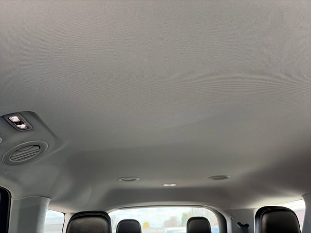 Used 2023 Ford Explorer XLT w/ Equipment Group 202A AWD/4WD image 25