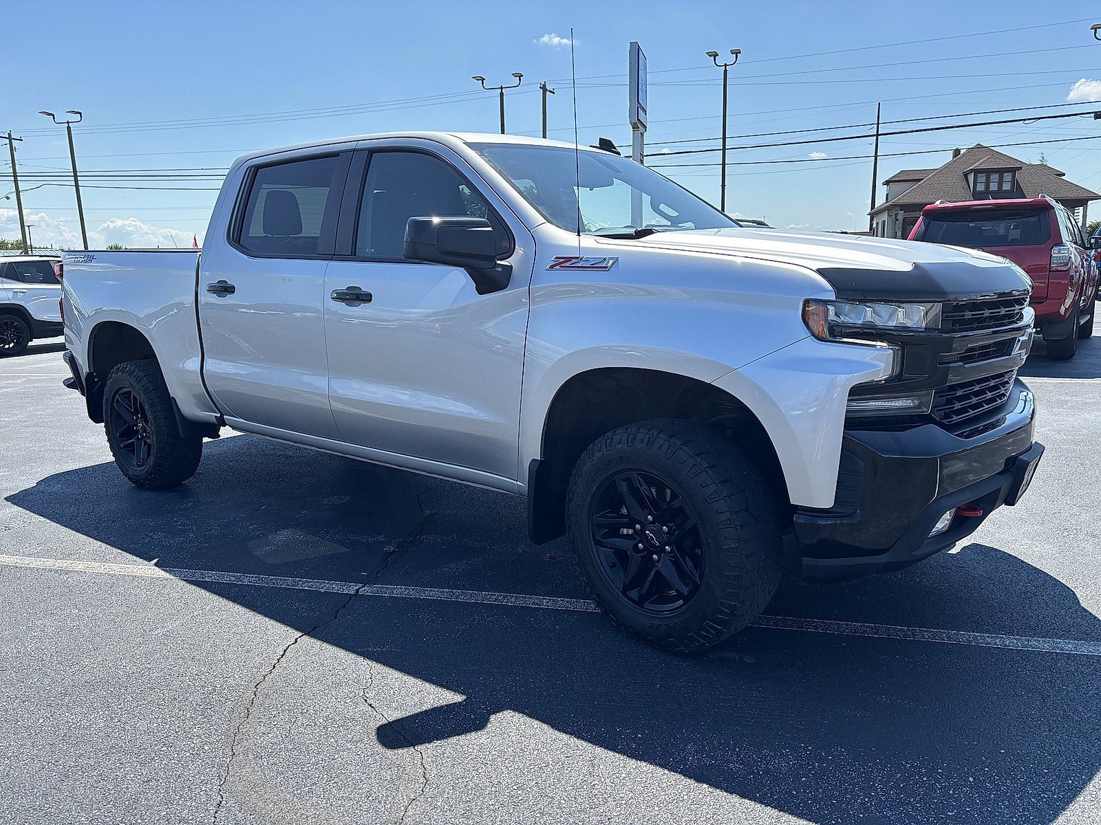 Used 2022 Chevrolet Silverado 1500 LT Trail Boss w/ Bed Protection Package AWD/4WD image 2