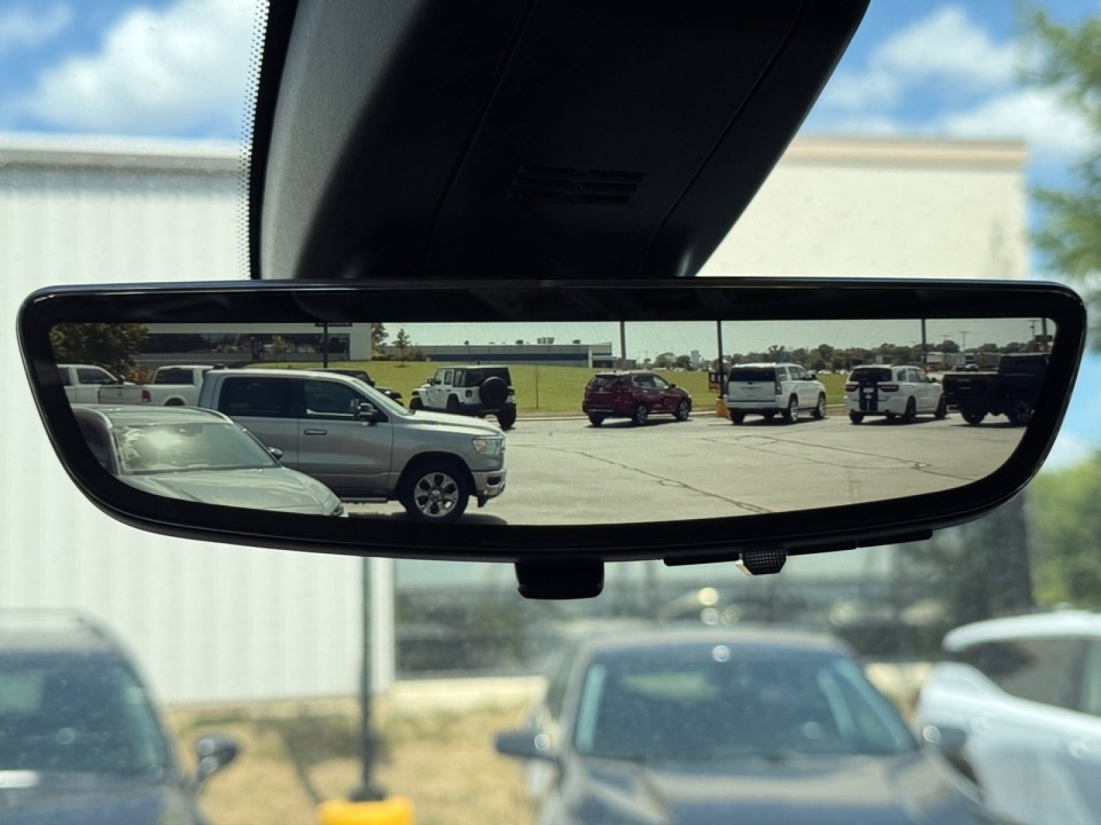 Used 2022 GMC Sierra 2500 AT4 w/ AT4 Preferred Package image 26