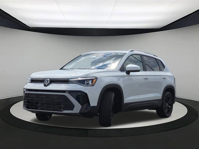 New 2025 Volkswagen Taos SE image 3