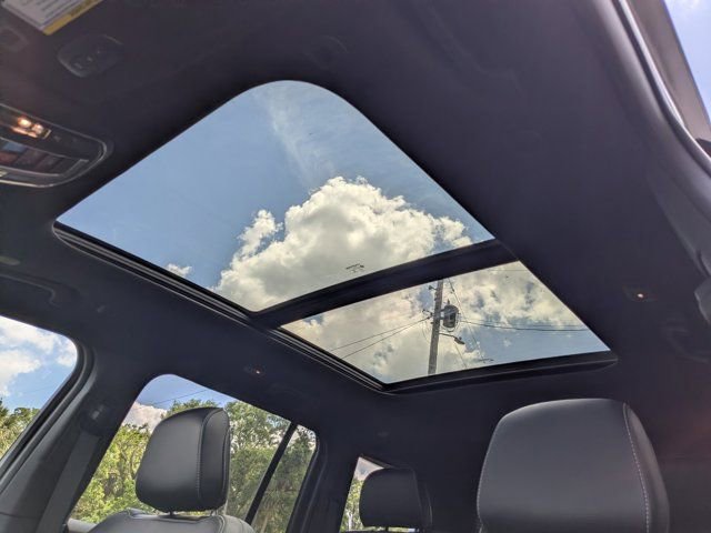 New 2026 Jeep Grand Cherokee Limited Reserve image 22