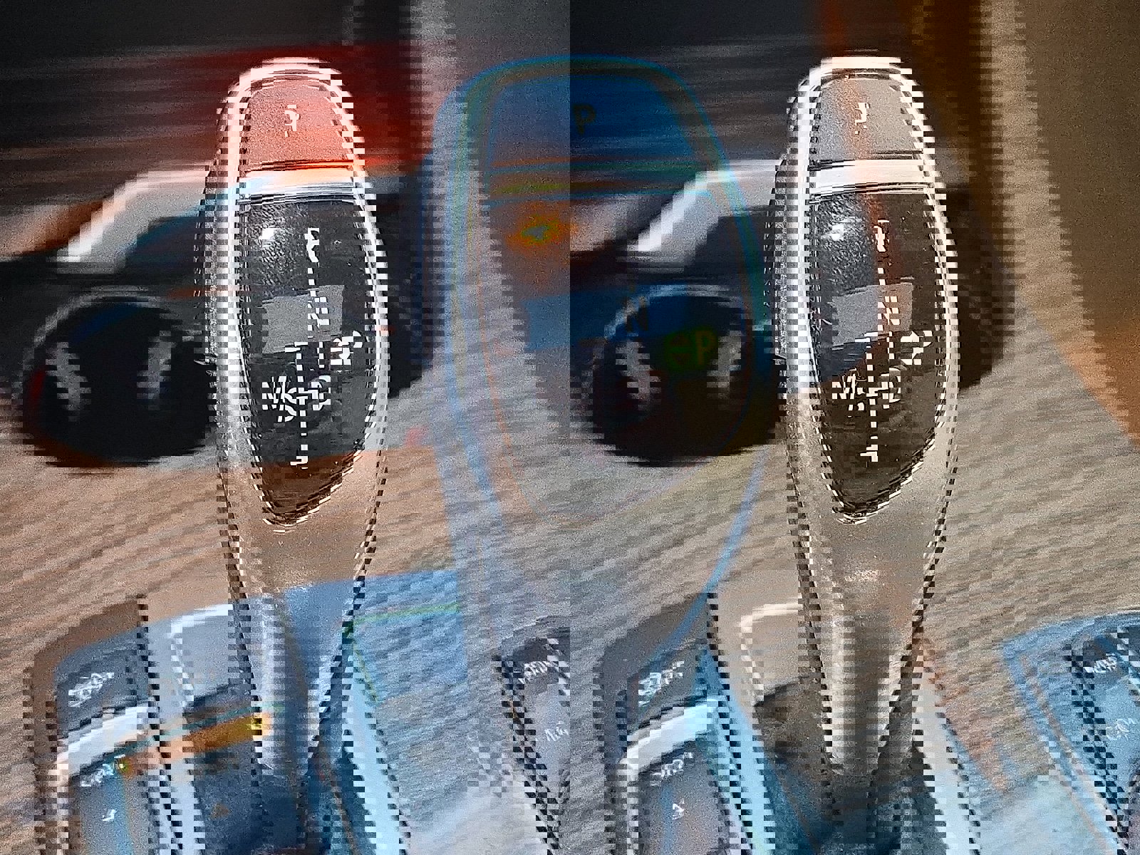 Used 2018 BMW X4 xDrive28i image 16