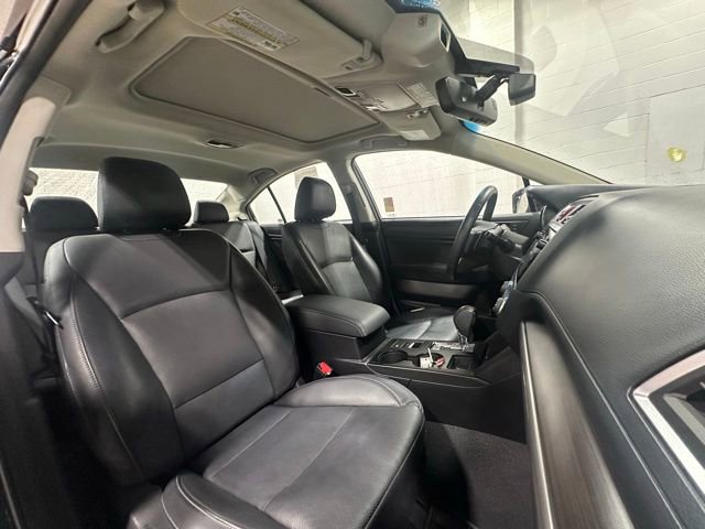 Used 2017 Subaru Legacy 2.5i Limited AWD/4WD image 17