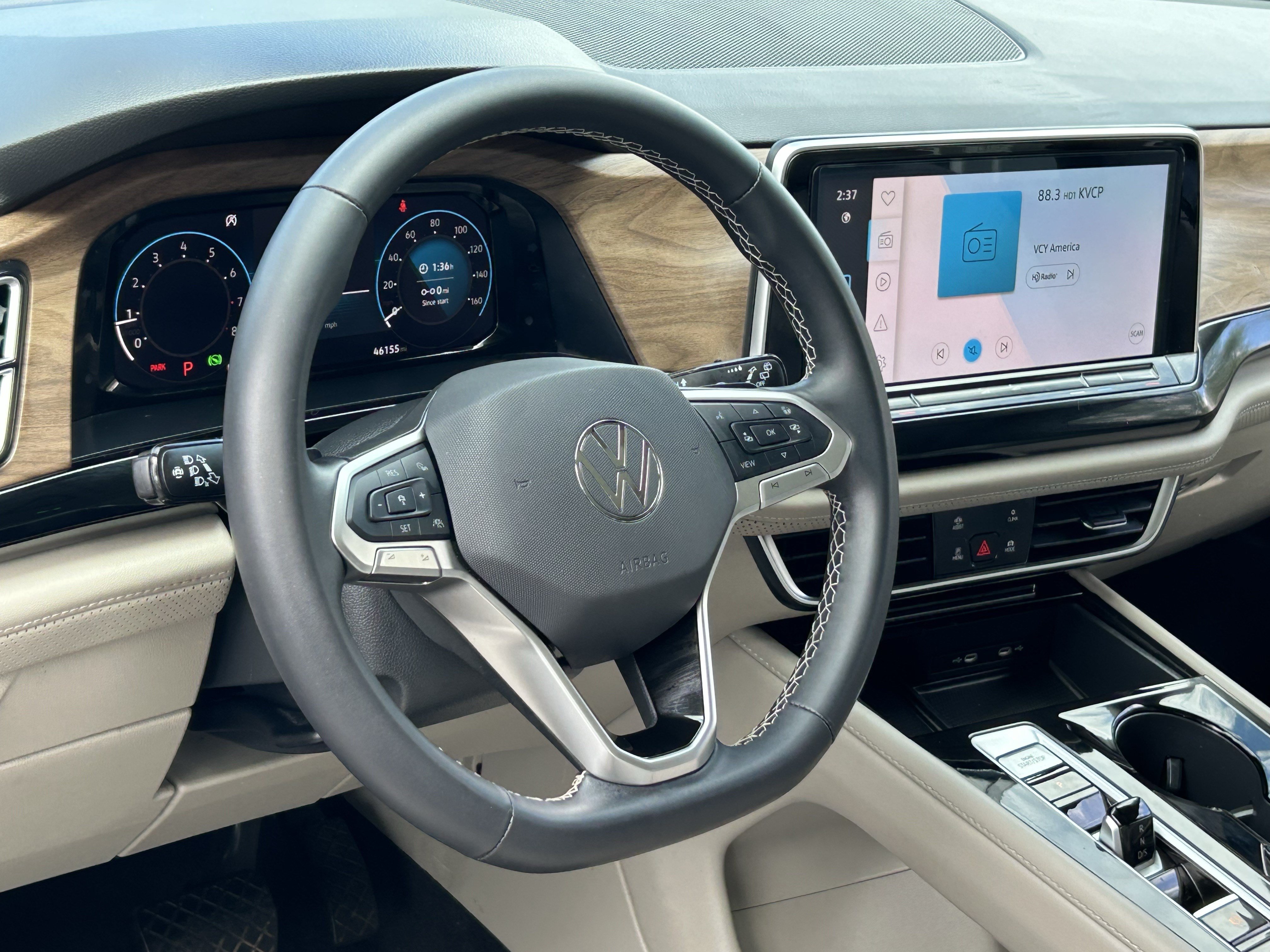 Used 2024 Volkswagen Atlas SE w/ Panoramic Sunroof Package AWD/4WD image 27