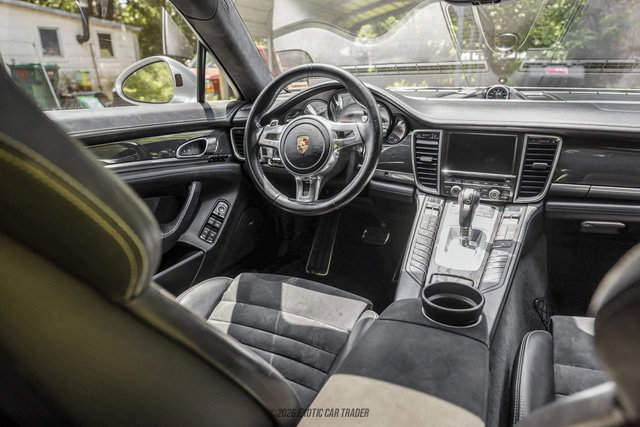 Used 2016 Porsche Panamera GTS AWD/4WD image 61