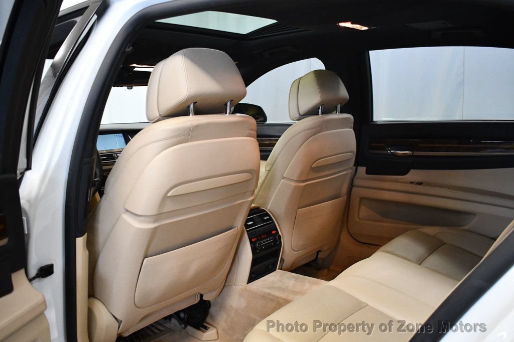 Used 2013 BMW 750Li xDrive AWD/4WD image 19