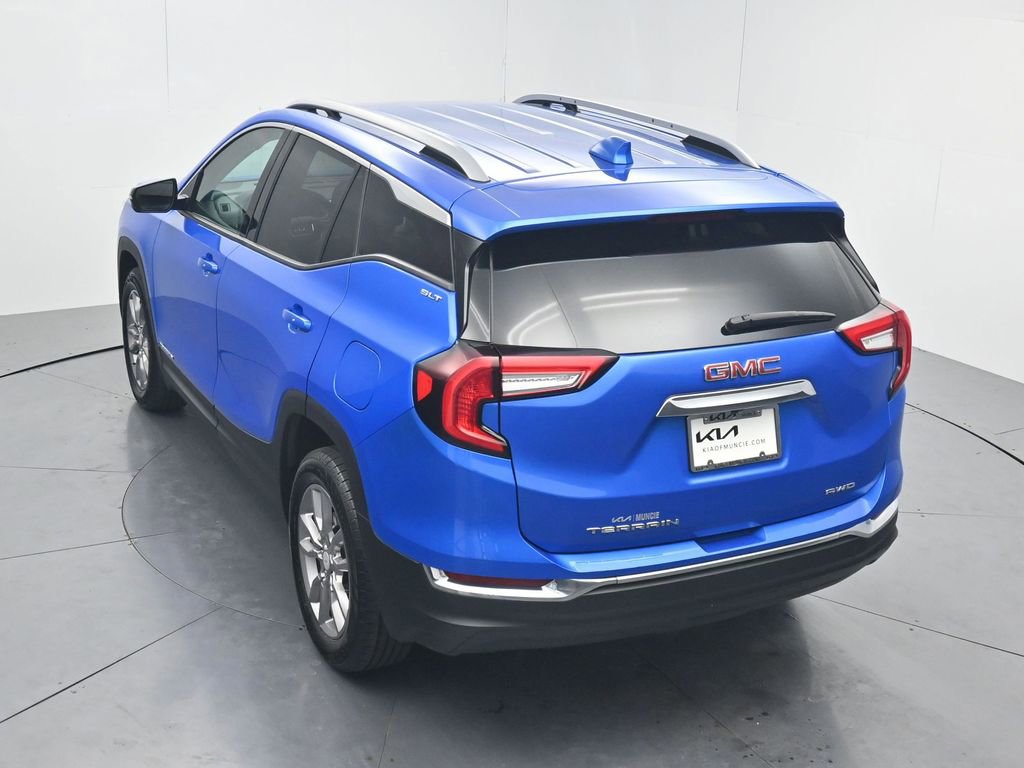 Used 2024 GMC Terrain SLT AWD/4WD image 55