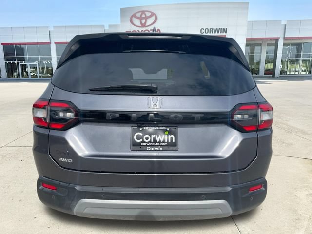 Used 2025 Honda Pilot EX-L image 4
