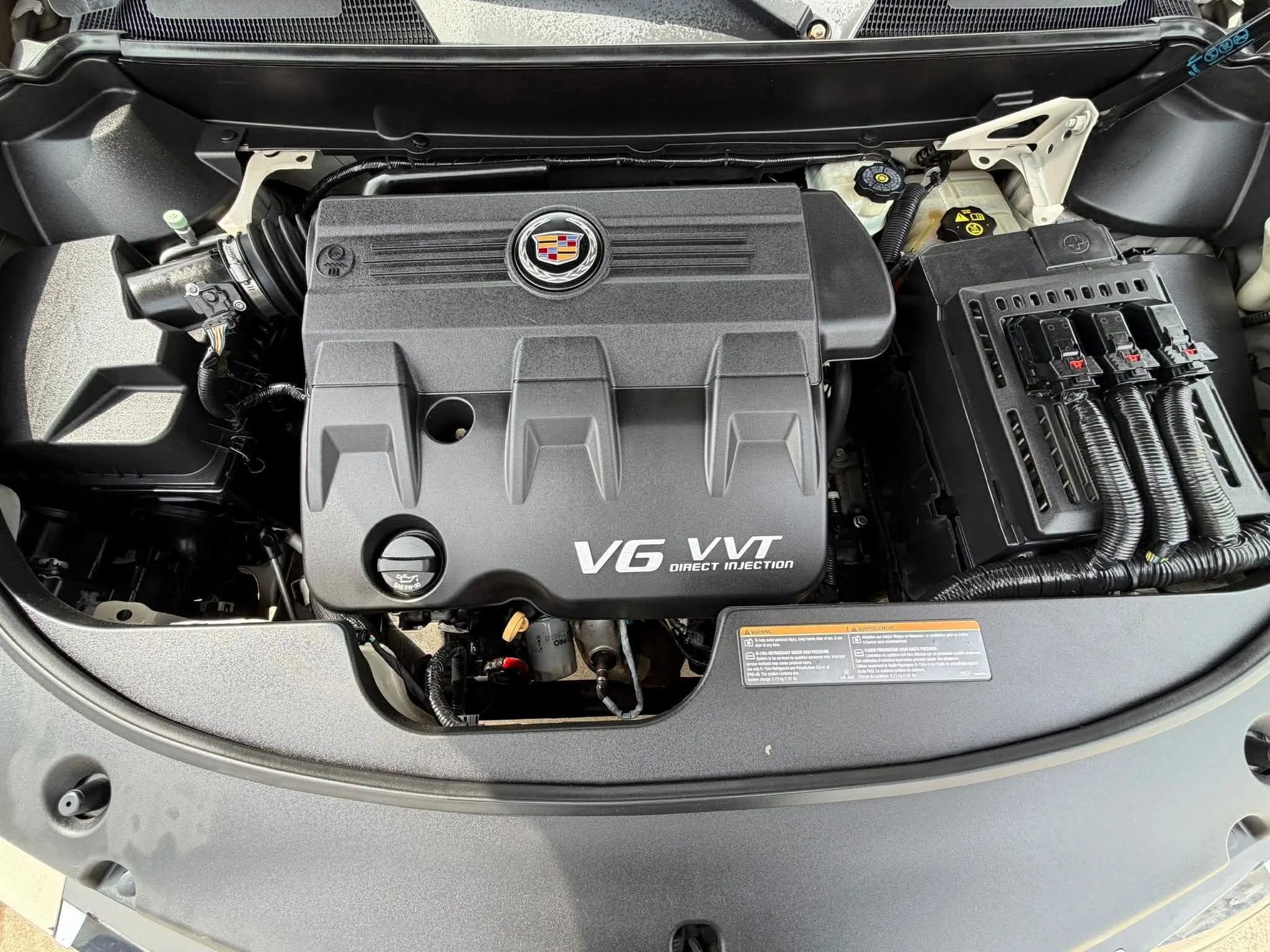 Used 2012 Cadillac SRX Luxury image 30