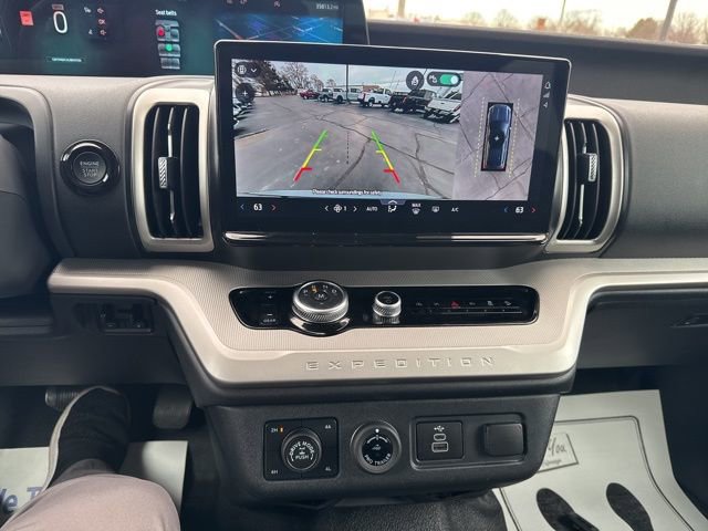 Used 2025 Ford Expedition Max XL AWD/4WD image 23