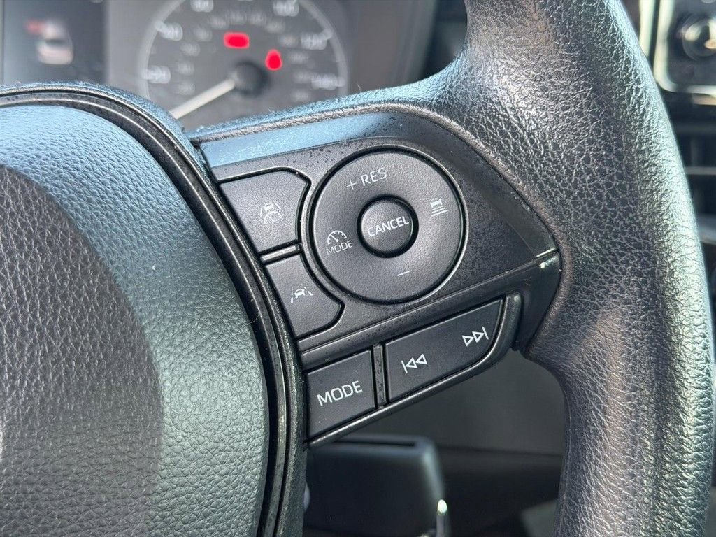 Used 2023 Toyota Corolla LE image 21