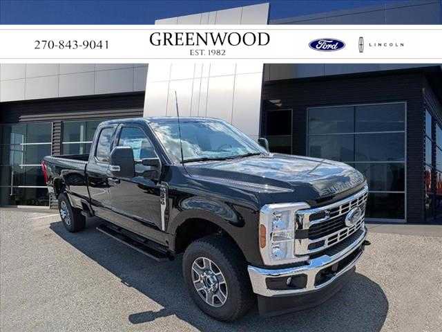 New 2025 Ford F350 XLT