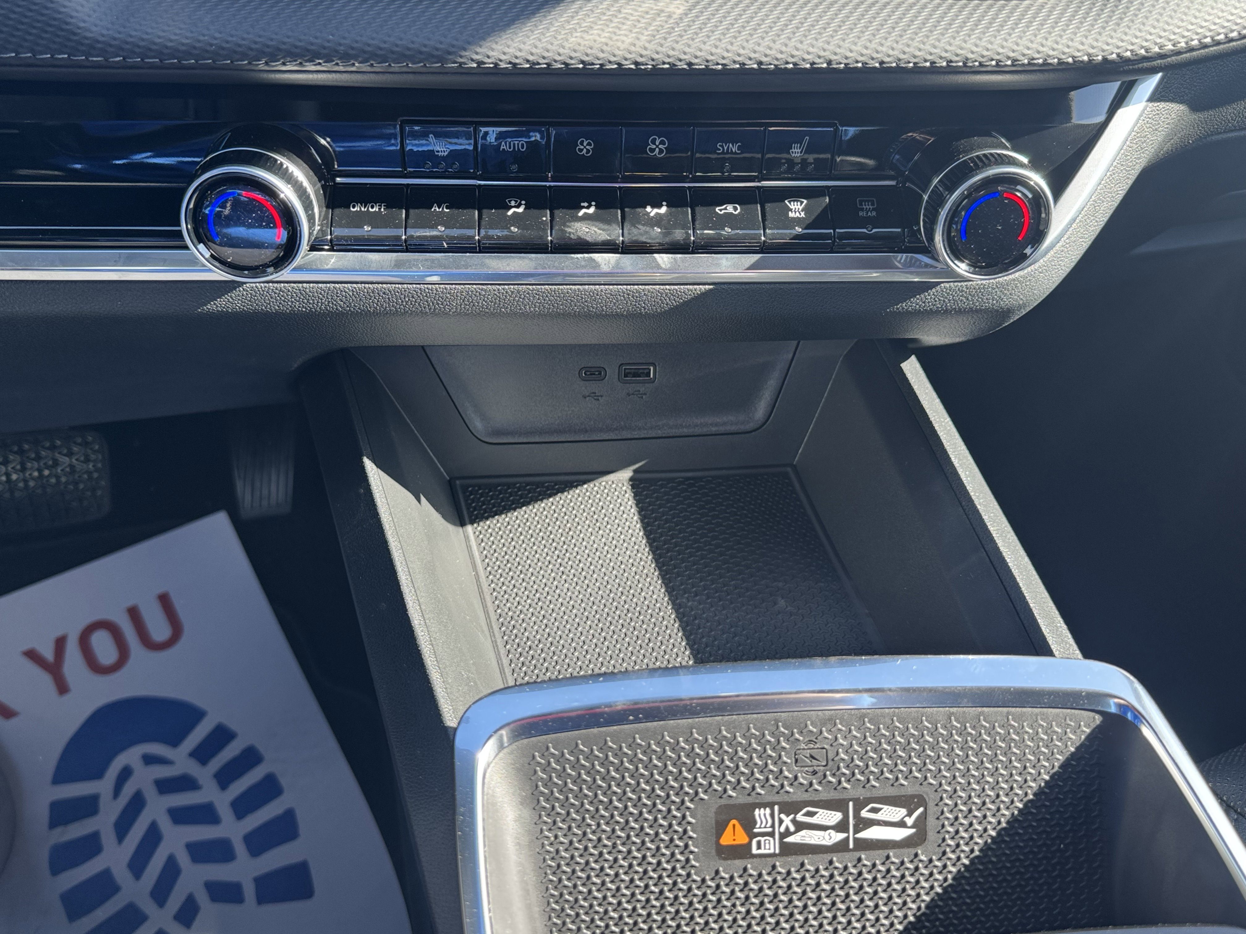 New 2026 Chevrolet Equinox LT w/ Convenience Package II image 18