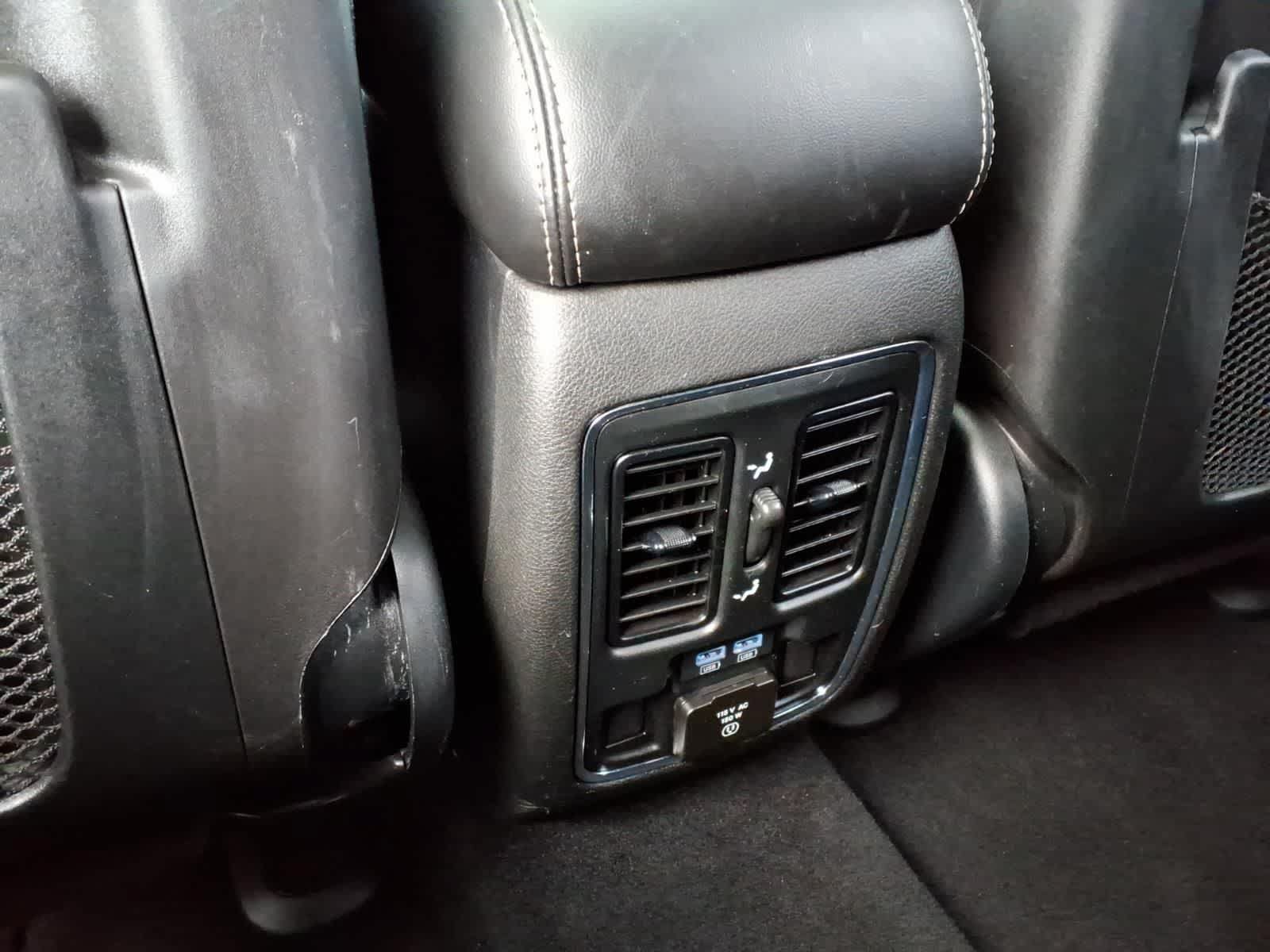 Used 2021 Jeep Grand Cherokee Limited w/ Quick Order Package 28K 80th RWD image 12