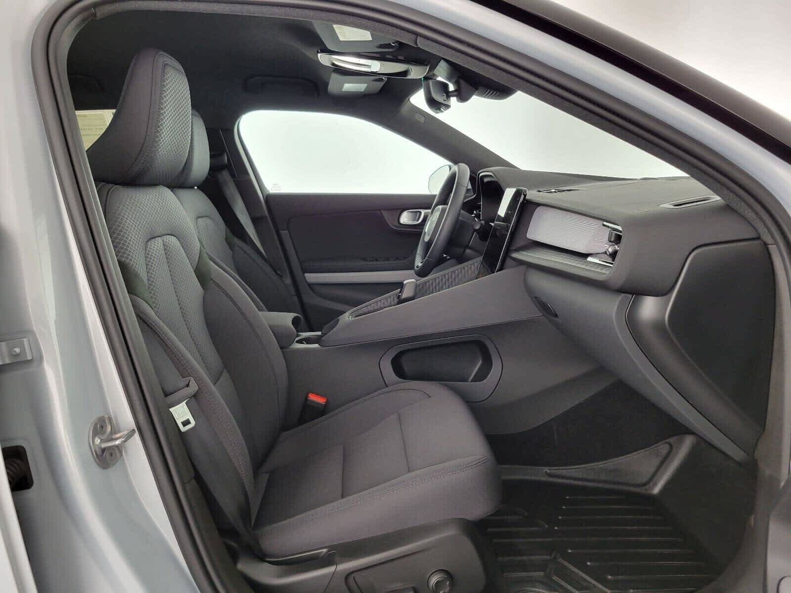Used 2024 Polestar Polestar 2 RWD image 10