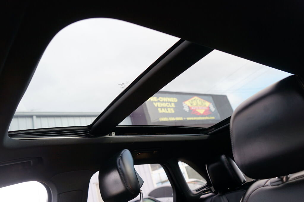 Used 2016 Lincoln MKC Reserve w/ Lincoln MKC Climate Package image 24