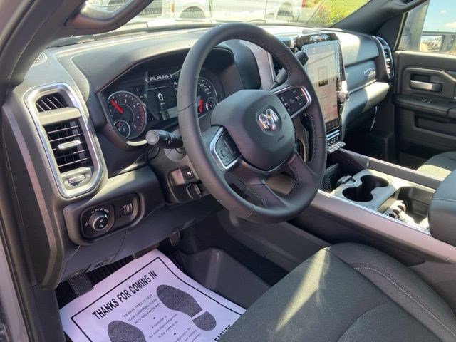 New 2026 RAM 2500 Big Horn AWD/4WD image 13