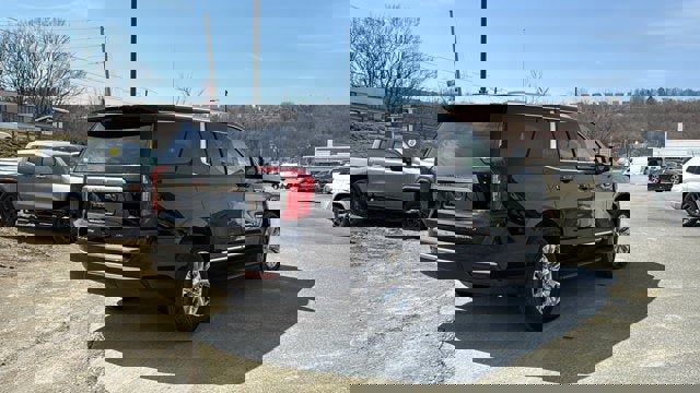 Used 2024 GMC Yukon Denali image 6