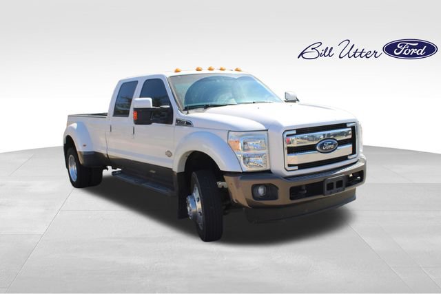 Used 2016 Ford F450 King Ranch w/ King Ranch Package AWD/4WD image 3