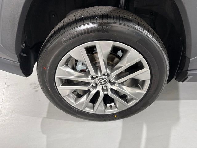 Used 2023 Toyota RAV4 XLE Premium FWD image 14