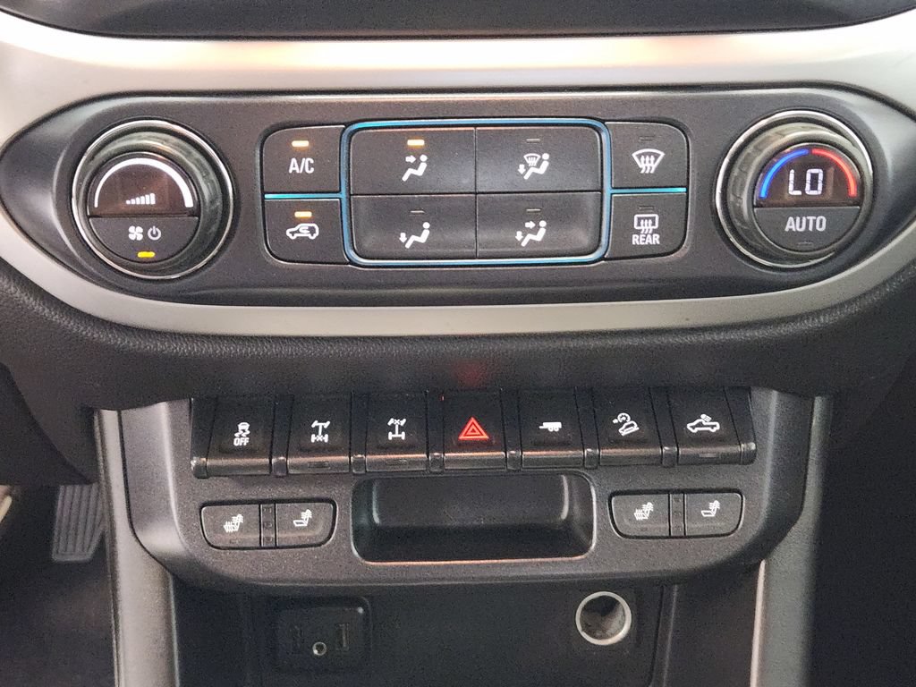 Used 2019 Chevrolet Colorado ZR2 AWD/4WD image 17