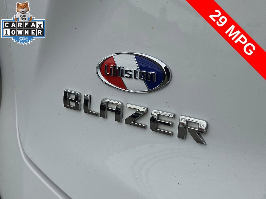 Used 2024 Chevrolet Blazer LT FWD image 32