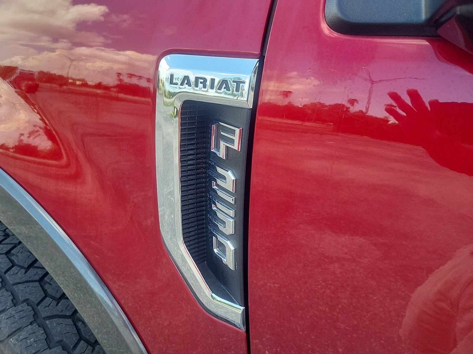 Used 2019 Ford F250 Lariat w/ Lariat Ultimate Package AWD/4WD image 13