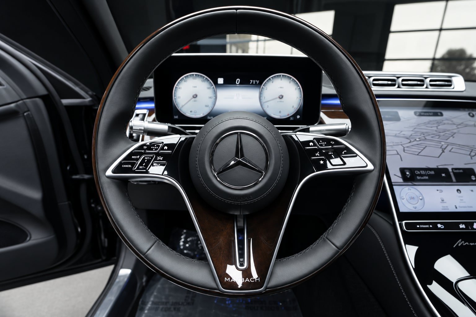 Used 2026 Mercedes-Benz Maybach S 680 4MATIC image 38