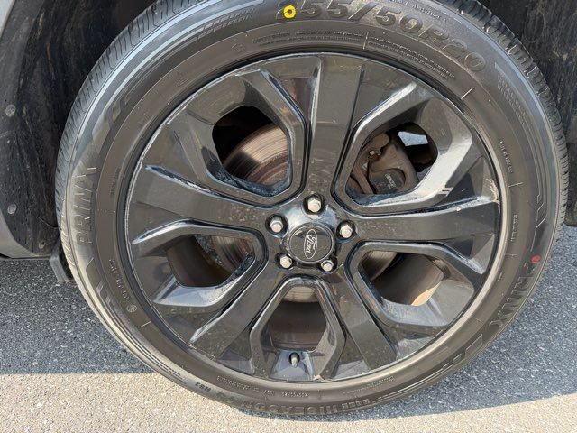 Used 2019 Ford Explorer Sport w/ Equipment Group 401A AWD/4WD image 32