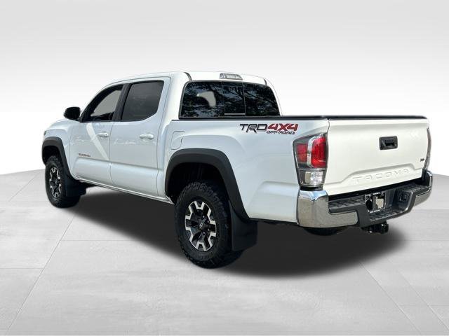 Certified 2023 Toyota Tacoma TRD Off-Road AWD/4WD image 3