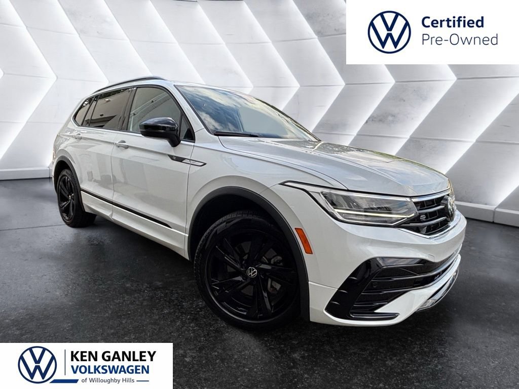 Used 2024 Volkswagen Tiguan SE R-Line AWD/4WD image 5