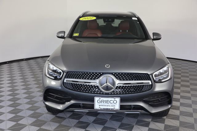Used 2022 Mercedes-Benz GLC 300 4MATIC w/ AMG Line image 3