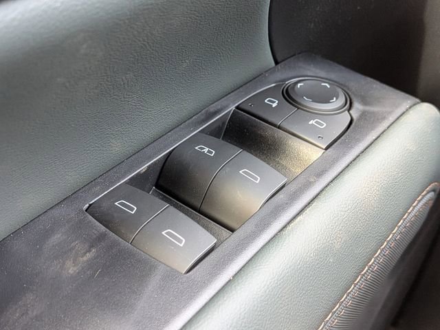 New 2026 GMC Terrain AT4 w/ Convenience Package III image 24