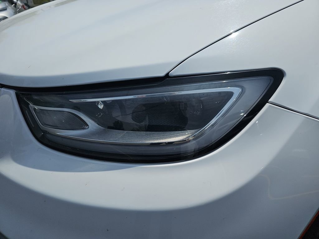 Certified 2022 Chrysler Pacifica Touring-L FWD image 32
