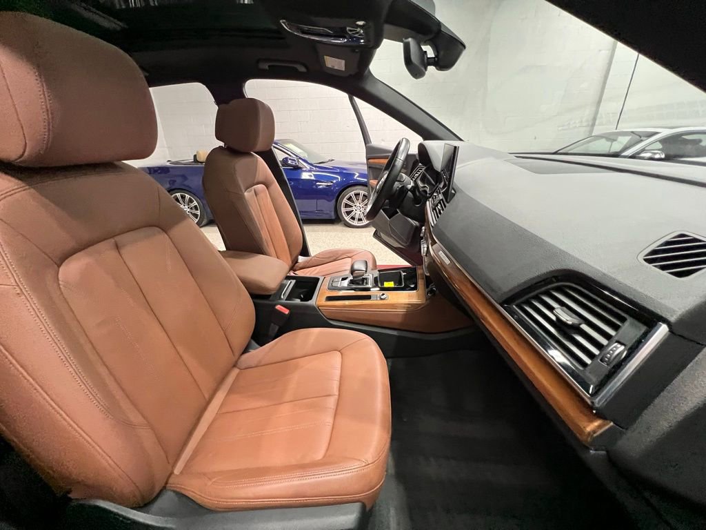 Used 2021 Audi Q5 2.0T Premium Plus w/ Premium Plus Package image 36