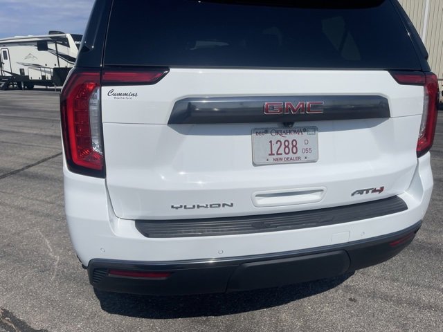 Used 2023 GMC Yukon AT4 w/ AT4 Premium Plus Package image 12