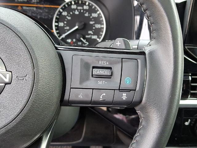 Certified 2023 Nissan Pathfinder SV w/ SV Premium Package image 24