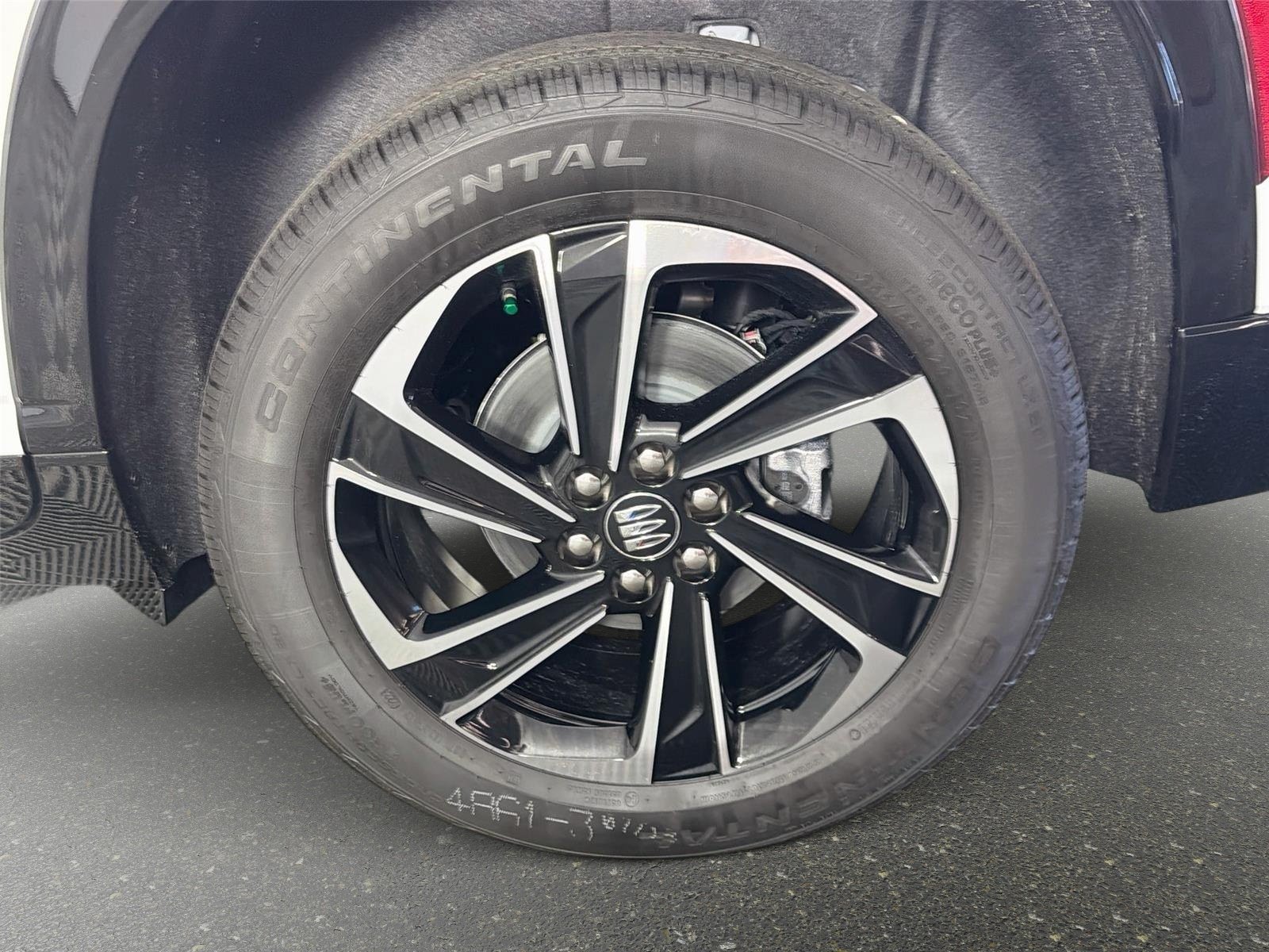 New 2026 Buick Enclave Sport Touring FWD image 31
