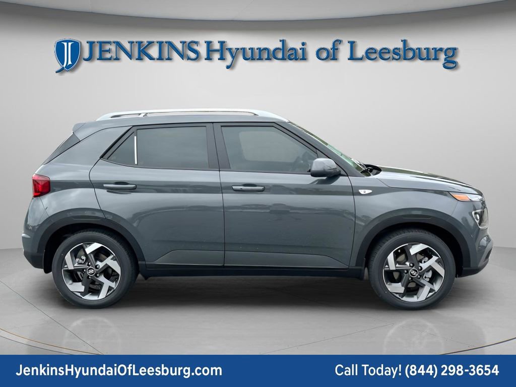 New 2026 Hyundai Venue SEL image 3