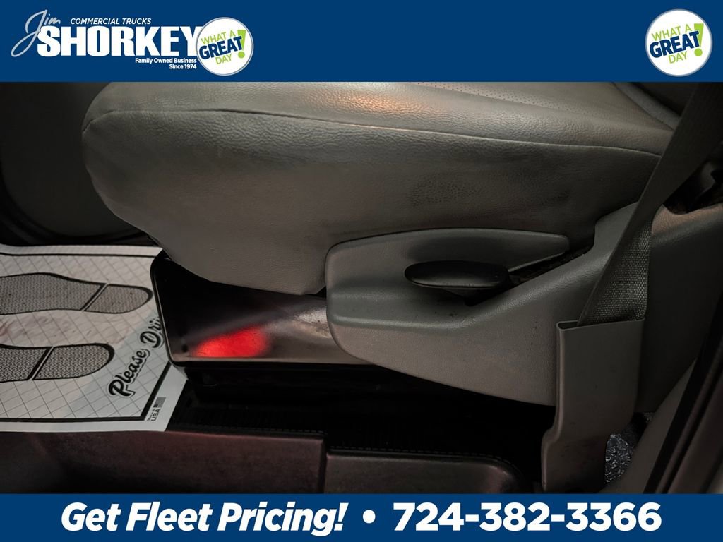 Used 2024 Ford E-350 and Econoline 350 Super Duty w/ Power Windows & Locks Group image 13