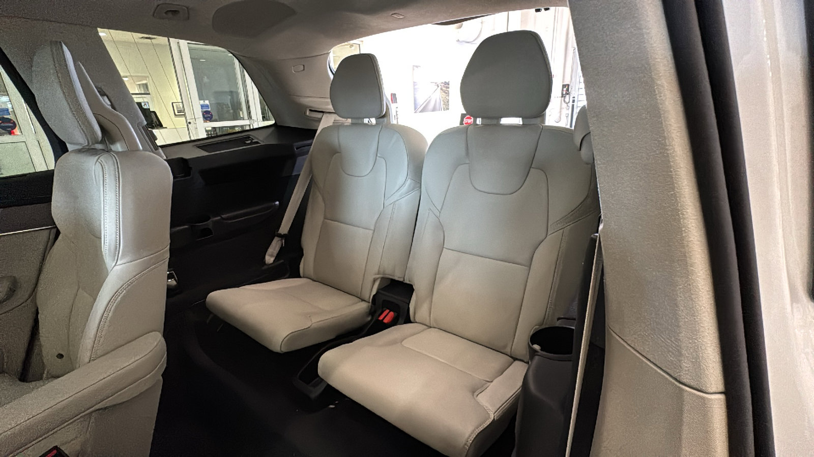 New 2026 Volvo XC90 T8 Ultra w/ Lounge Package AWD/4WD image 30
