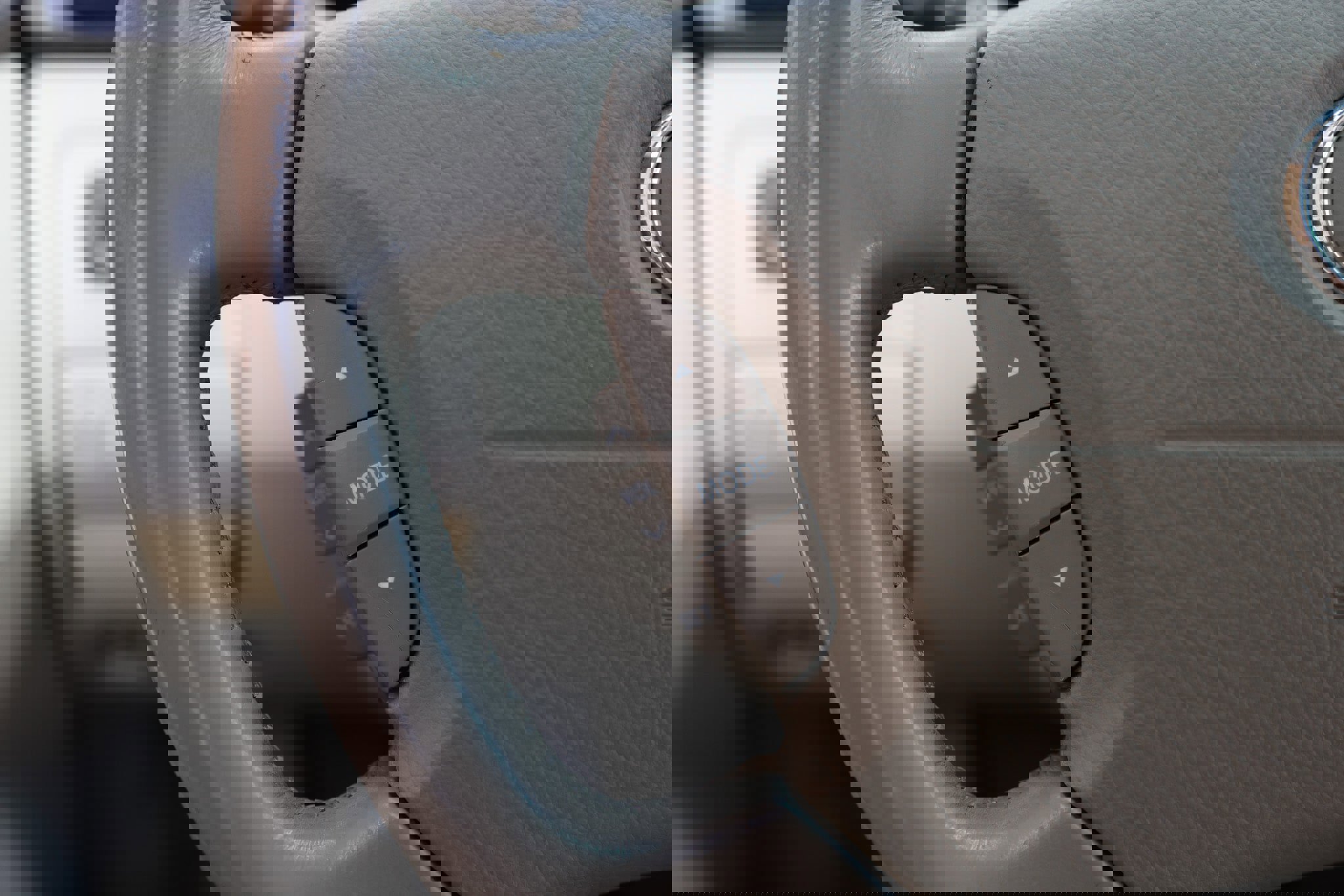 Used 2002 Lexus LS 430 image 32